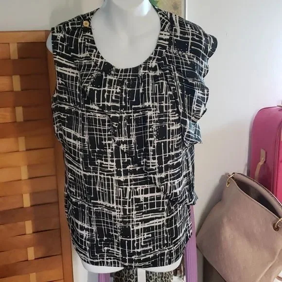 Michael kors black and white sleeveless top - Picture 1 of 7